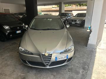 Alfa Romeo 147 1.9 JTD (115) 5 porte Exclusive