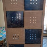 Mobile Ikea con contenitori 