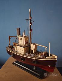 Modellino Rimorchiatore 
