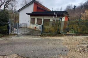 Appartamento a Mercatino Conca (PU)