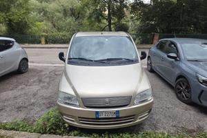 Multipla