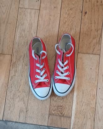 Converse rosse taglia 36