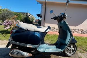 Vespa 50