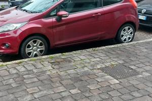 ford  fiesta 