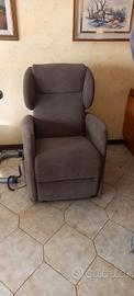 poltrona alzapersona elettrica 