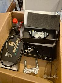 impianto frenante radiale accossato