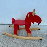 Cavallo a dondolo
