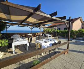 LOCALE FRONTE MARE IN POSIZIONE STRATEGICA A BUSSA
