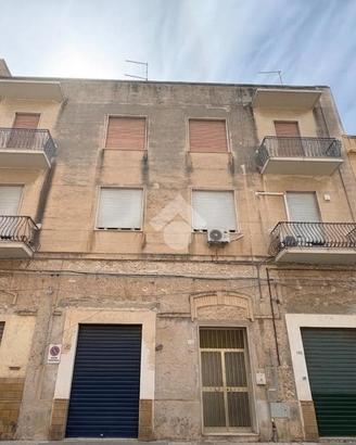 4 LOCALI A TRAPANI