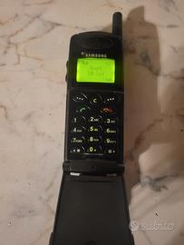 Samsung SGH-600.