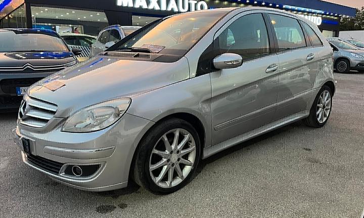 Mercedes-benz B 180 CDI 1 PROPRIETARIO (SI)