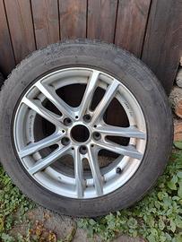 BMW 205/55R16  cerchi in lega con gomme da neve