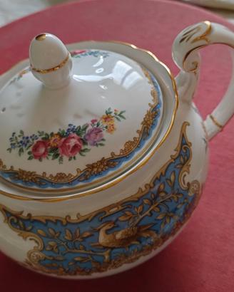 Teiera in bone china Montrose 1850 England