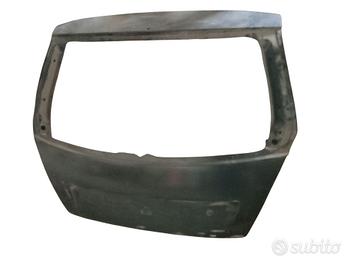 FIAT Stilo Berlina 3P (01>10) PORTELLONE POSTERIOR
