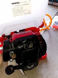 pompa a spalla a motore per trattamenti