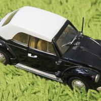 Polistil Volkwagen Maggiolino Cabrio scala 1-25
