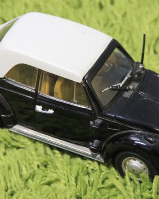Polistil Volkwagen Maggiolino Cabrio scala 1-25