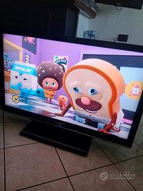 TV lcd 47 pollici Scharp Aquos