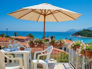 Villa delle Rose, baia di Porto Frailis