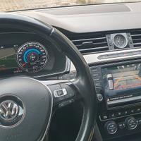 VOLKSWAGEN Passat Variant 2.0 TDI DSG Executive