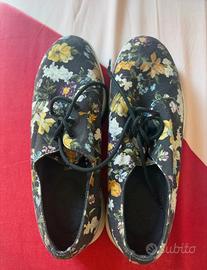 Dr. Martens Cavendish Black Floral