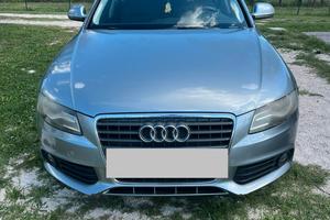 AUDI A4 AVANT B8 2.0 CAMBIO AUTOMATICO