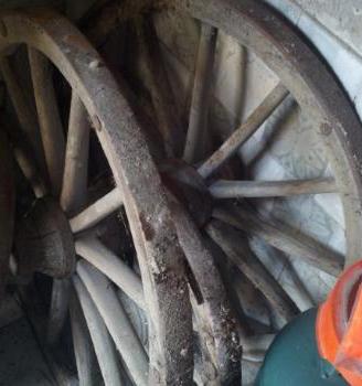 Ruote carro antiche