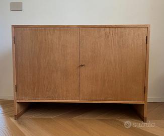 HANS J. WEGNER VINTAGE CABINET