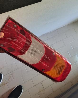 Fanale posteriore  Mercedes-Benz 
