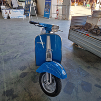 Vespa 50 special azzurro cina