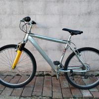 Bici unisex da 26 in Alluminio 