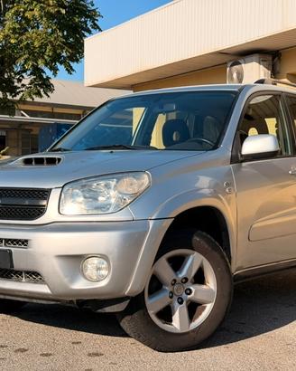 Toyota RAV 4 RAV4 2.0 Tdi D-4D cat 5 porte Sol