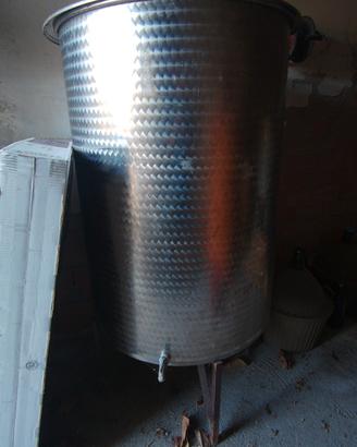 atrezzi per vino
