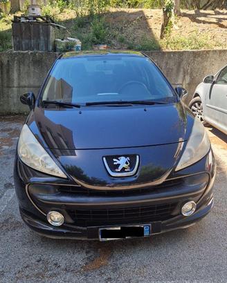 PEGEUT 207 1.4 BENZINA 5P del 2009
