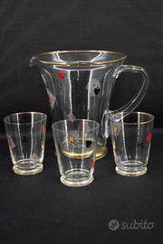 Caraffa e bicchieri vintage