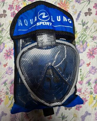 Maschera da immersione con boccaglio integrato