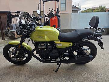 Moto Guzzi v7 sport