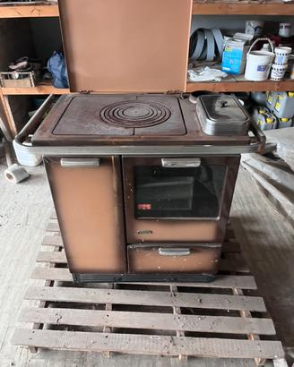 Cucina a legna