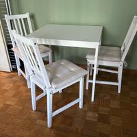 Tavolo Ikea estendibile 84/120x74 con 3 sedie