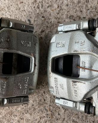Coppia pinze 500 595 695 Abarth 500L Punto