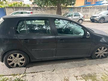 Golf wolkswagen serie 5 1.9 td anno 2005