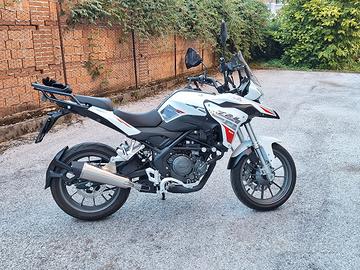 BENELLI TRK 251