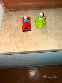 Macchinina con puffo blu e puffetta