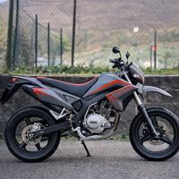 Malaguti x3m  125 cc motard