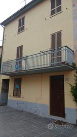 Casa su 3 livelli a Cassio Parmense