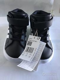 Adidas Grand Court mid I tg. 25,5 nuove + cartelli