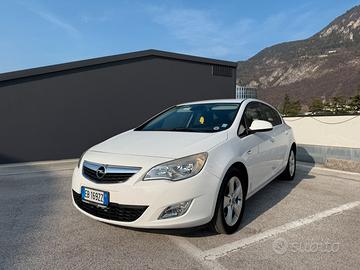 Opel astra cosmo euro5