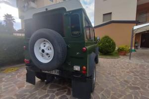 DEFENDER 300 TDI