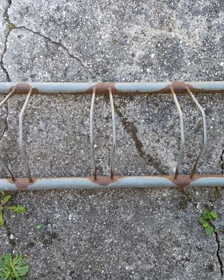 Rastrelliera portabici in acciaio