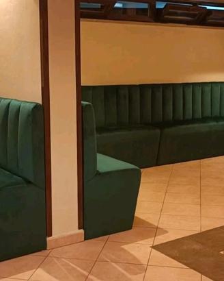 DIVANI DIVANETTI LOCALI RISTORANTI PUB BAR INTERNI